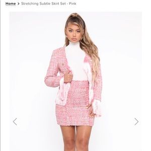 Stretching Subtle Skirt Set